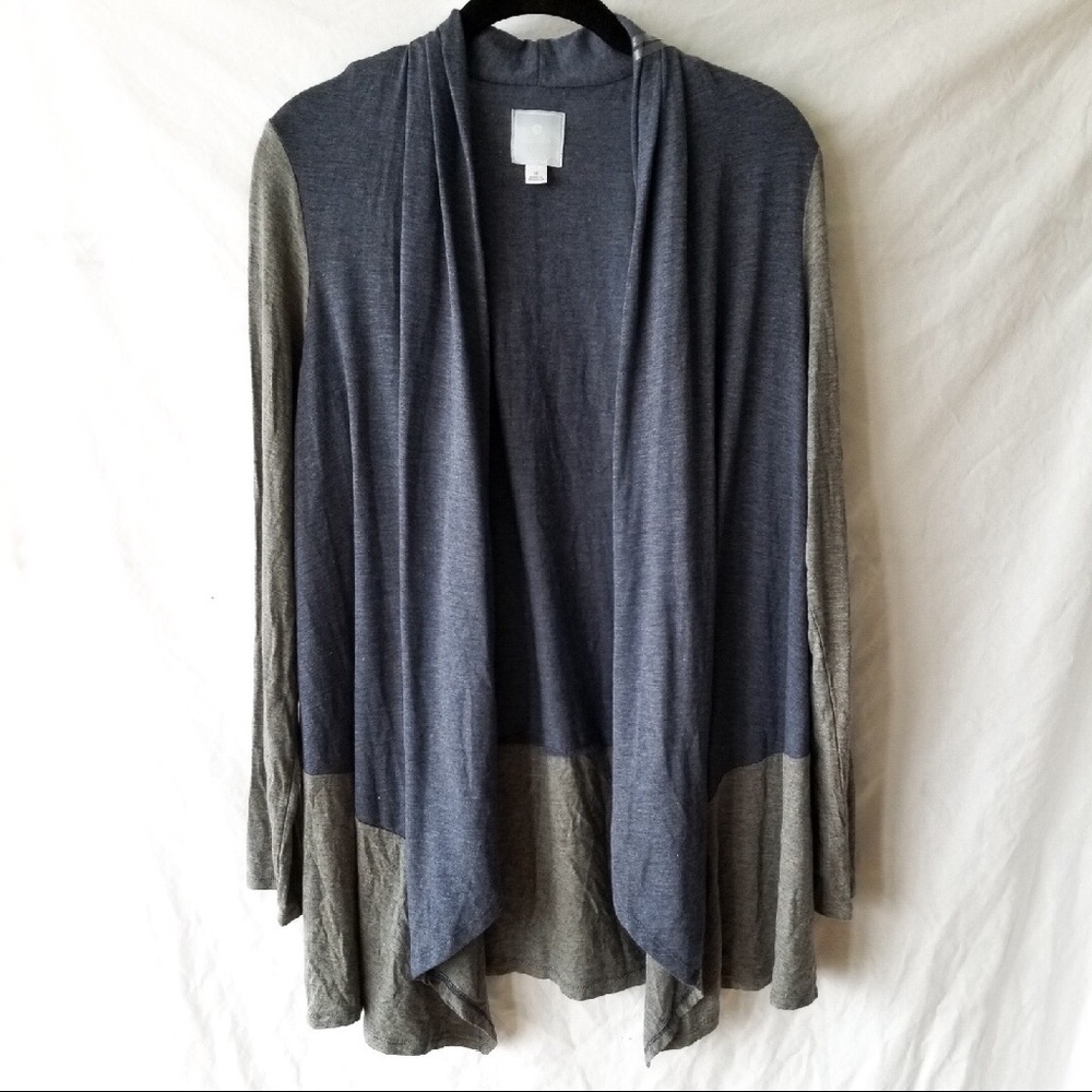 Sunday | open front | lightweight | drape | M